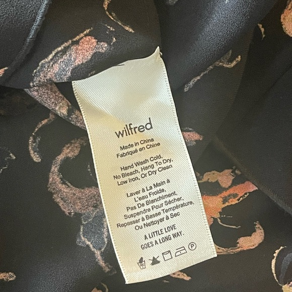 Wilfred Medium Aritzia Top - Picture 4 of 4